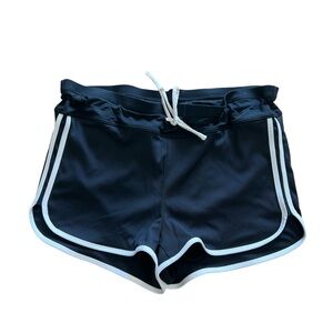 Athleta women’s‎ size medium black athletic shorts
